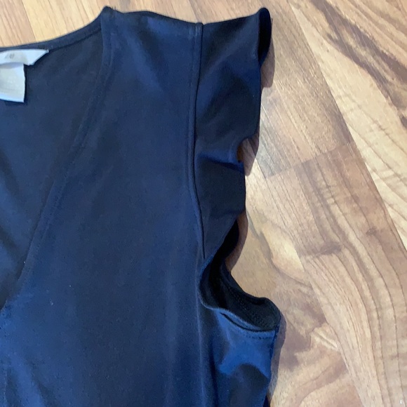 H&M summer dress - Picture 2 of 3